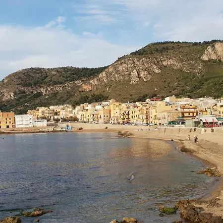 Holiday home L'ortensia Bagheria